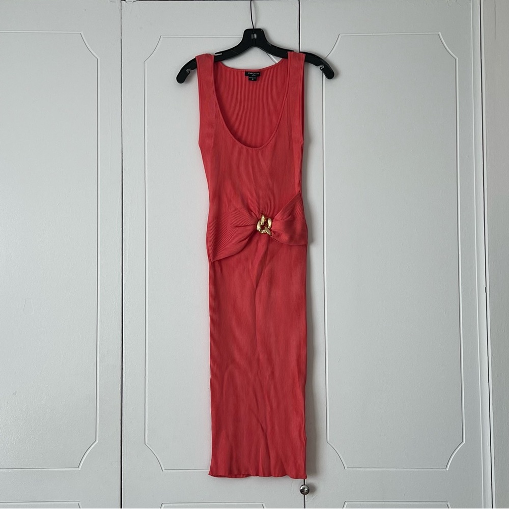 Guess salmon body con